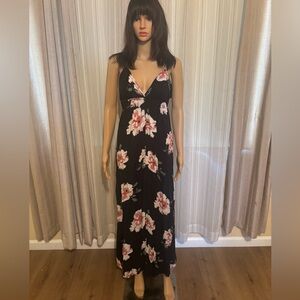 Love Stitch | Floral Black Maxi Dress